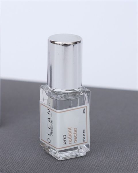 Nước hoa CLEAN Reserve Radiant Nectar 3ml Nobox