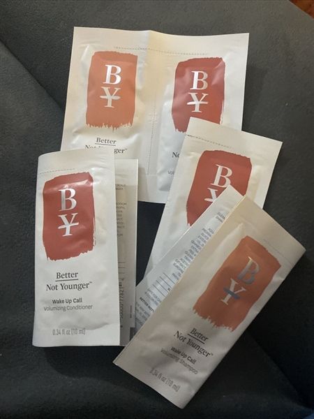 Sample Dầu Gội - Dầu Xả Better Not Younger Wake Up Call Volumizing Shampoo & Conditioner