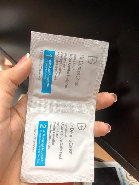 Xanh - Set Tẩy Da Chết Hóa Học Dr. Dennis Gross Alpha Beta Ultra Gentle Daily Peel 3 Treatments 2 Steps