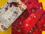 Bì Thư Dior Con Hổ Màu Đỏ