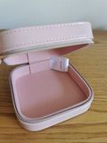 Túi Hộp Đựng Mỹ Phẩm Laneige Makeup Hard Case Pouch