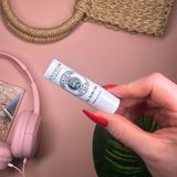 Son Dưỡng Môi Bơ Đậu Mỡ L'Occitane Shea Ultra Rich Lipstick 4.5g