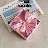 Hộp Quà Vuông Hồng Nắp Trong 13.5x13.5x7cm