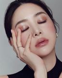 Bảng bắt sáng Hourglass 3 ô Ambient Lighting Palette 3.3g x3