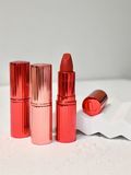 Son Charlotte Tilbury Mark Of A Kiss Unbox