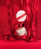Bông Phấn Laura Mercier Tách Set For Luck 8cm