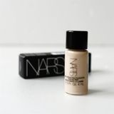 Kem nền NARS Light Reflecting Foundation 4ml - Light 1.5 Yulong