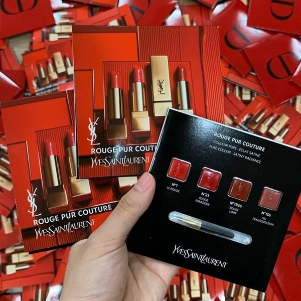 Vỉ son 4 ô YSL Rouge Pur Couture màu 1-21-1966-156