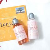 Combo Sữa tắm và sữa dưỡng thể hương hoa Anh Đào L'Occitane Cherry Blossom 35ml