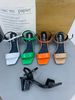 Sandal mũi vuông quai ngang 5cm MT595