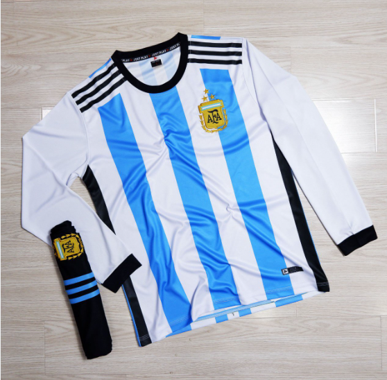 Quần áo Bóng đá Tuyển Argentina sọc trắng xanh mẫu tay dài