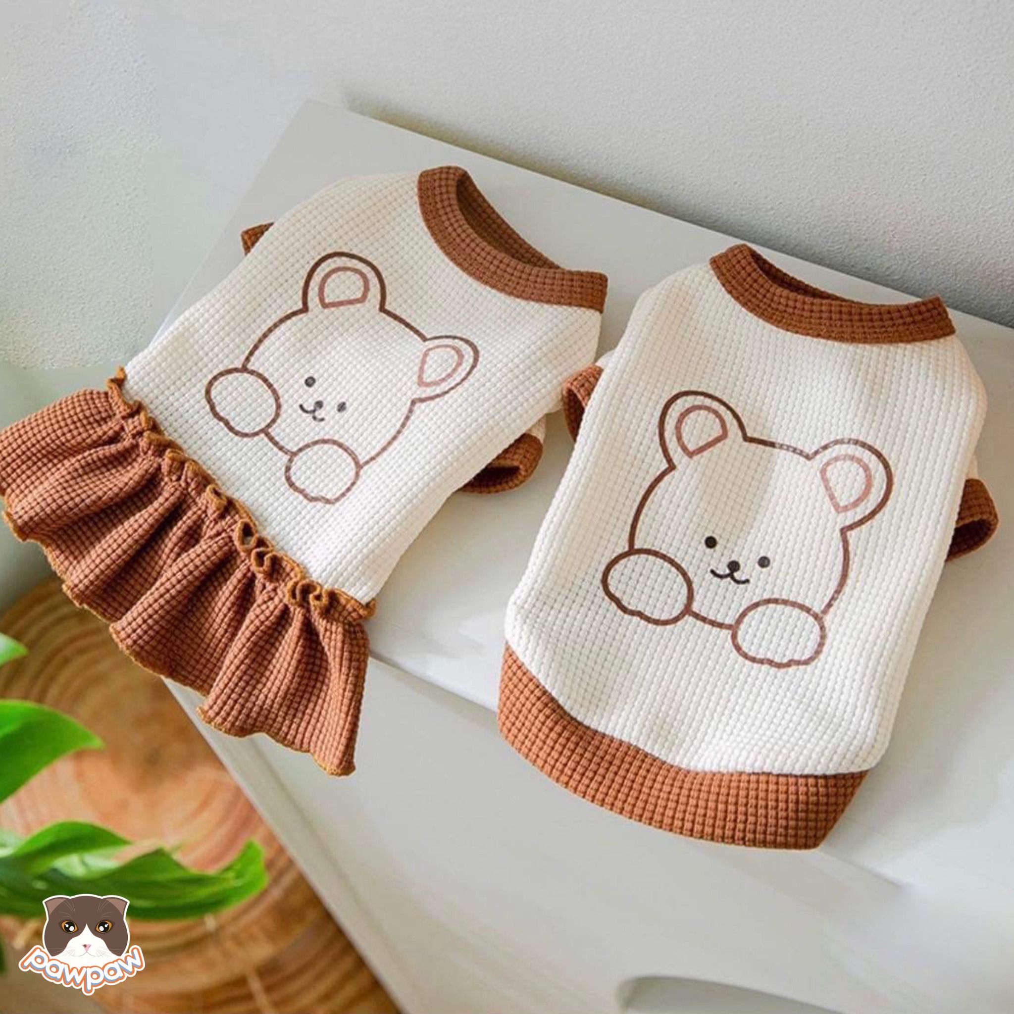 Áo thun kem gấu nâu cho chó mèo