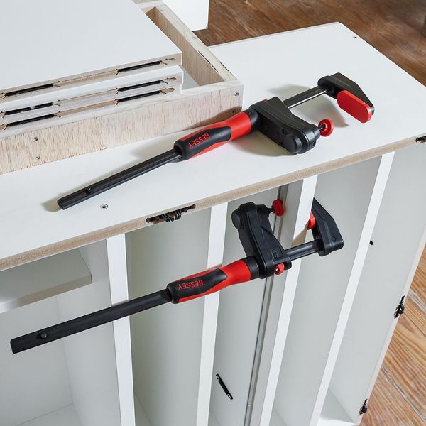 Cảo kẹp nhanh thao tác góc hẹp 600mm Bessey GK60