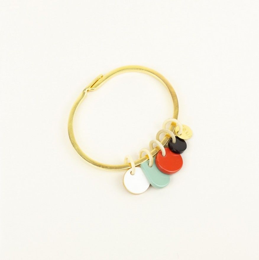  Lacis bracelet 