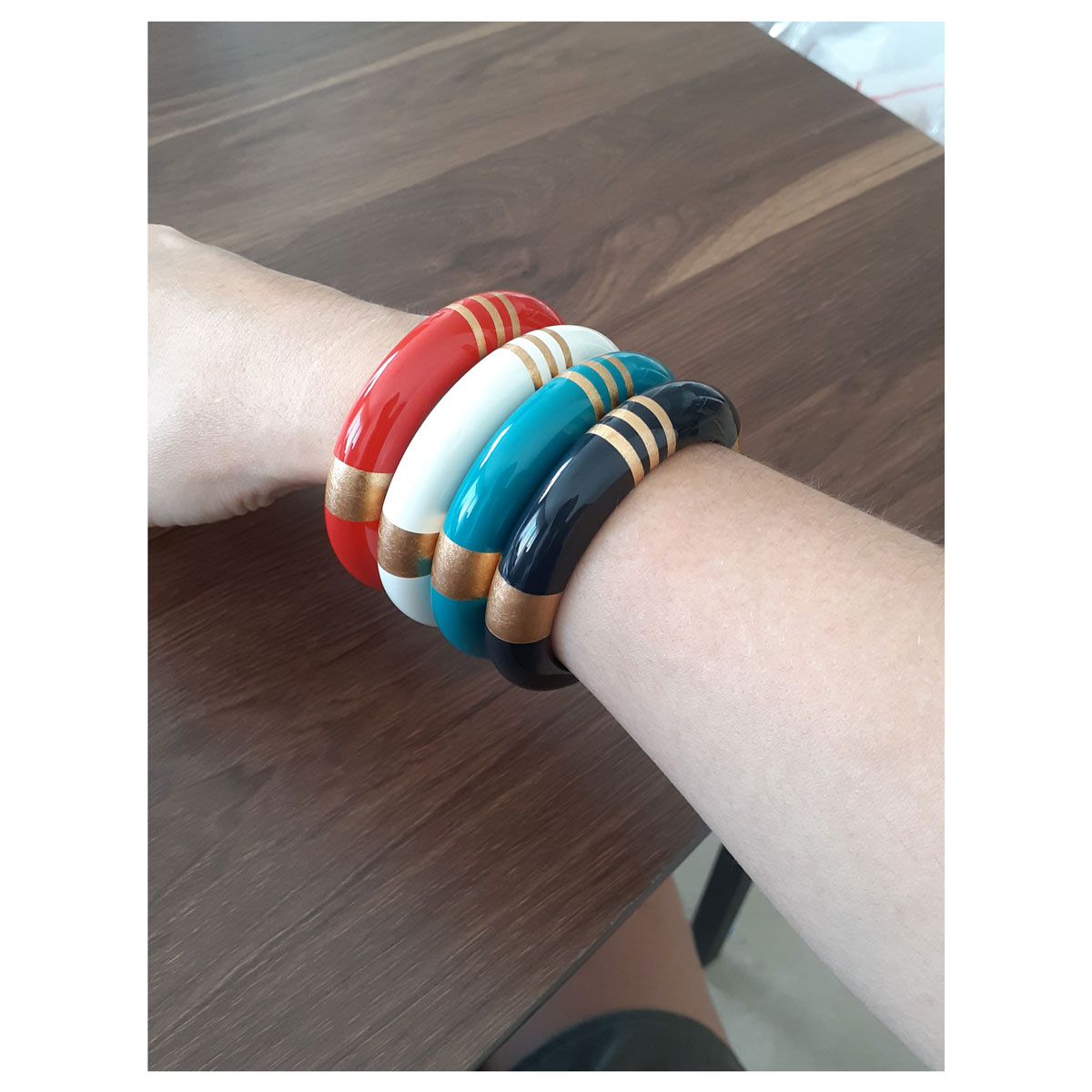 Hera Bangle Black