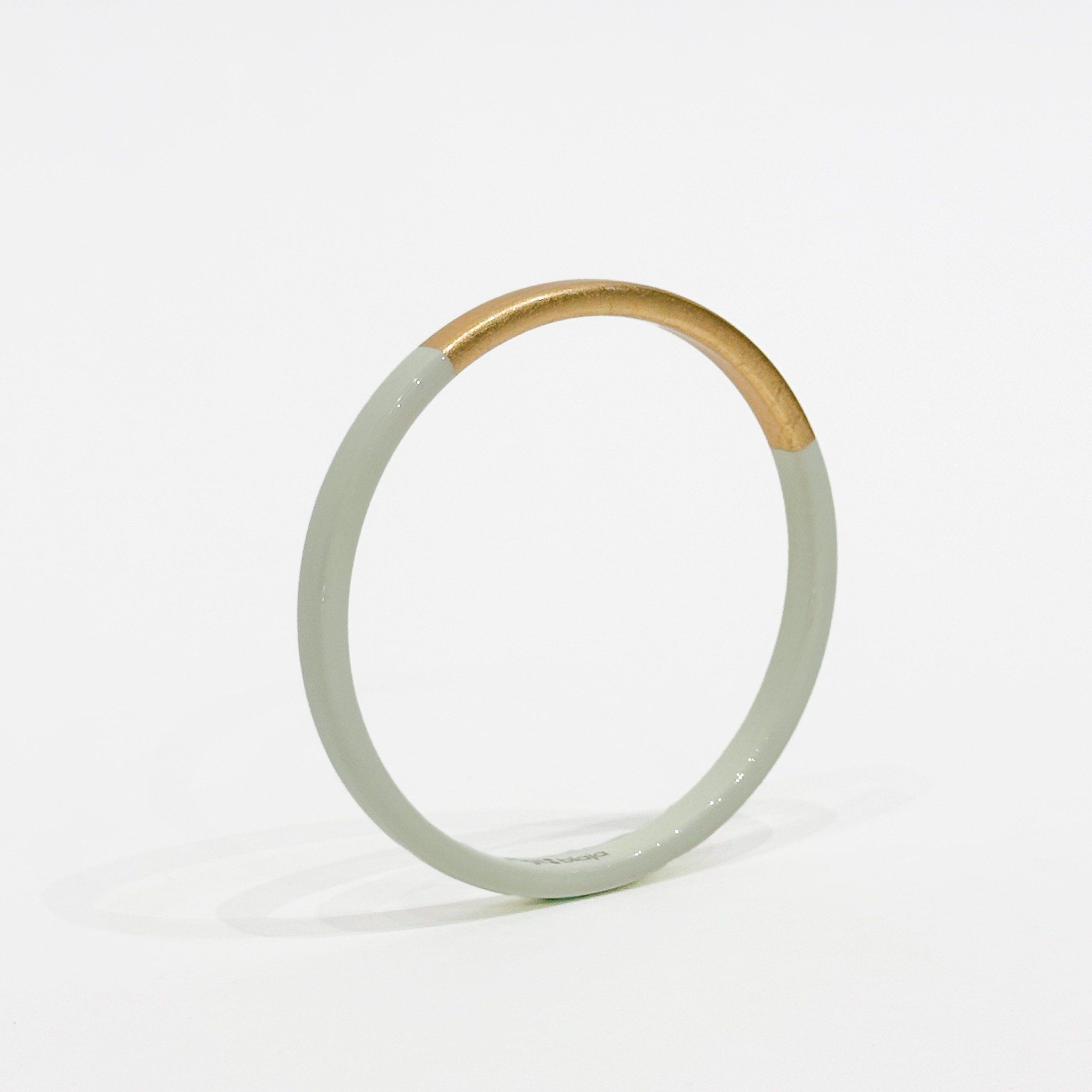 Trinity Round White