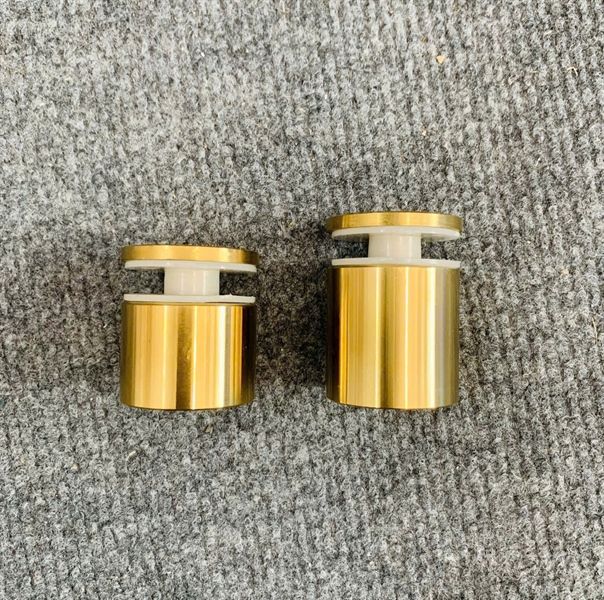 Trụ kính cầu thang inox đặc 4F ren vàng (bọ kính)