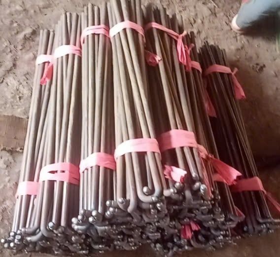 Chốt cửa sắt 8ly X 8T