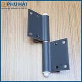 Bản lề góc cửa nhôm màu xám xingfa dày trái