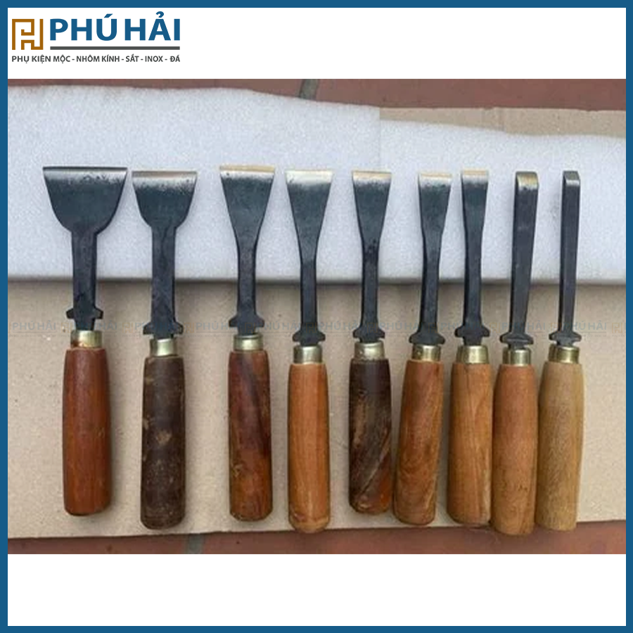 Đục gỗ cán gỗ 5F