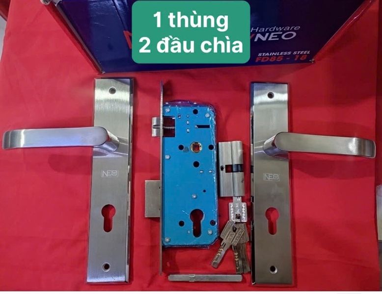 Mã, tên hàng: Khóa gạt Neo inox FD8518 2T6- 2 Đầu Chìa (16 bộ/ Thùng)