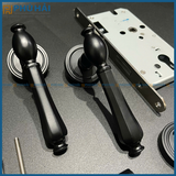 Khóa cửa phân thể VICKINI 34617.101 OBP đen mờ ruột chốt