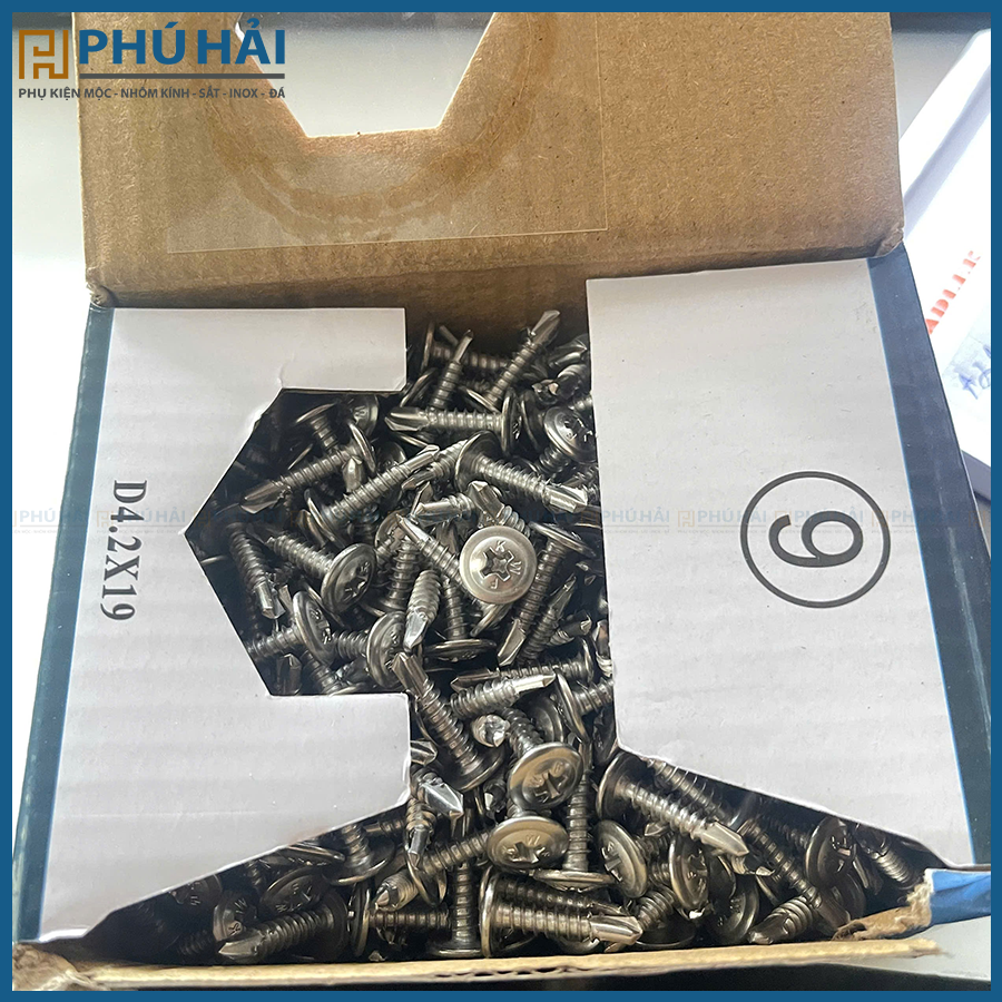 VÍT INOX ĐẦU BẰNG 5F(18H/T)