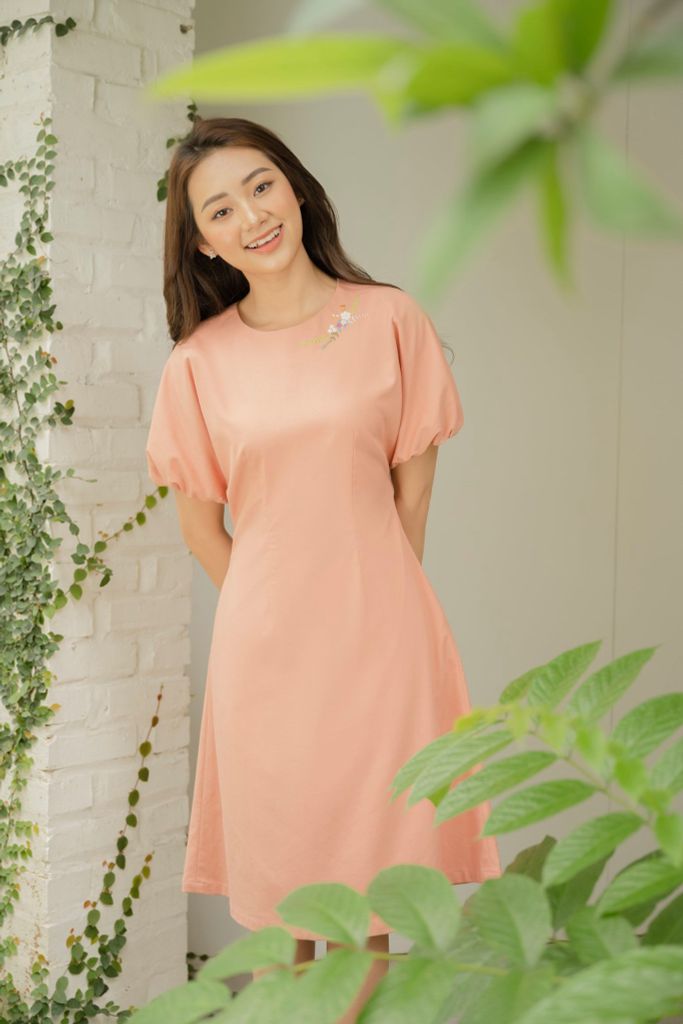 Váy Linen Thêu Chiết Eo BST 