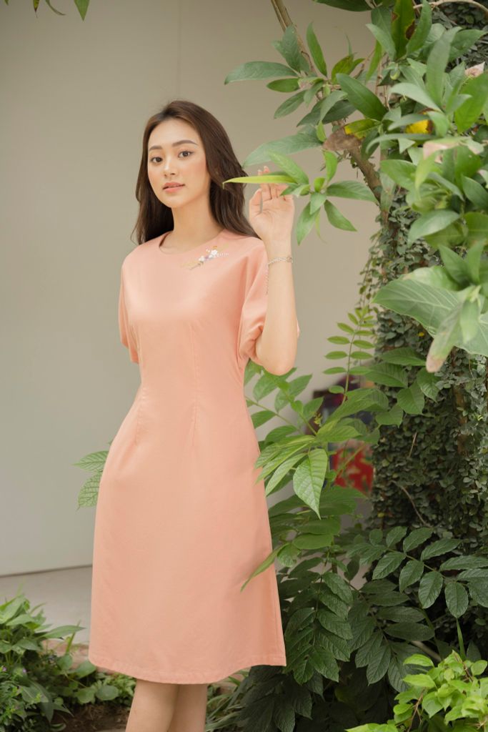 Váy Linen Thêu Chiết Eo BST 