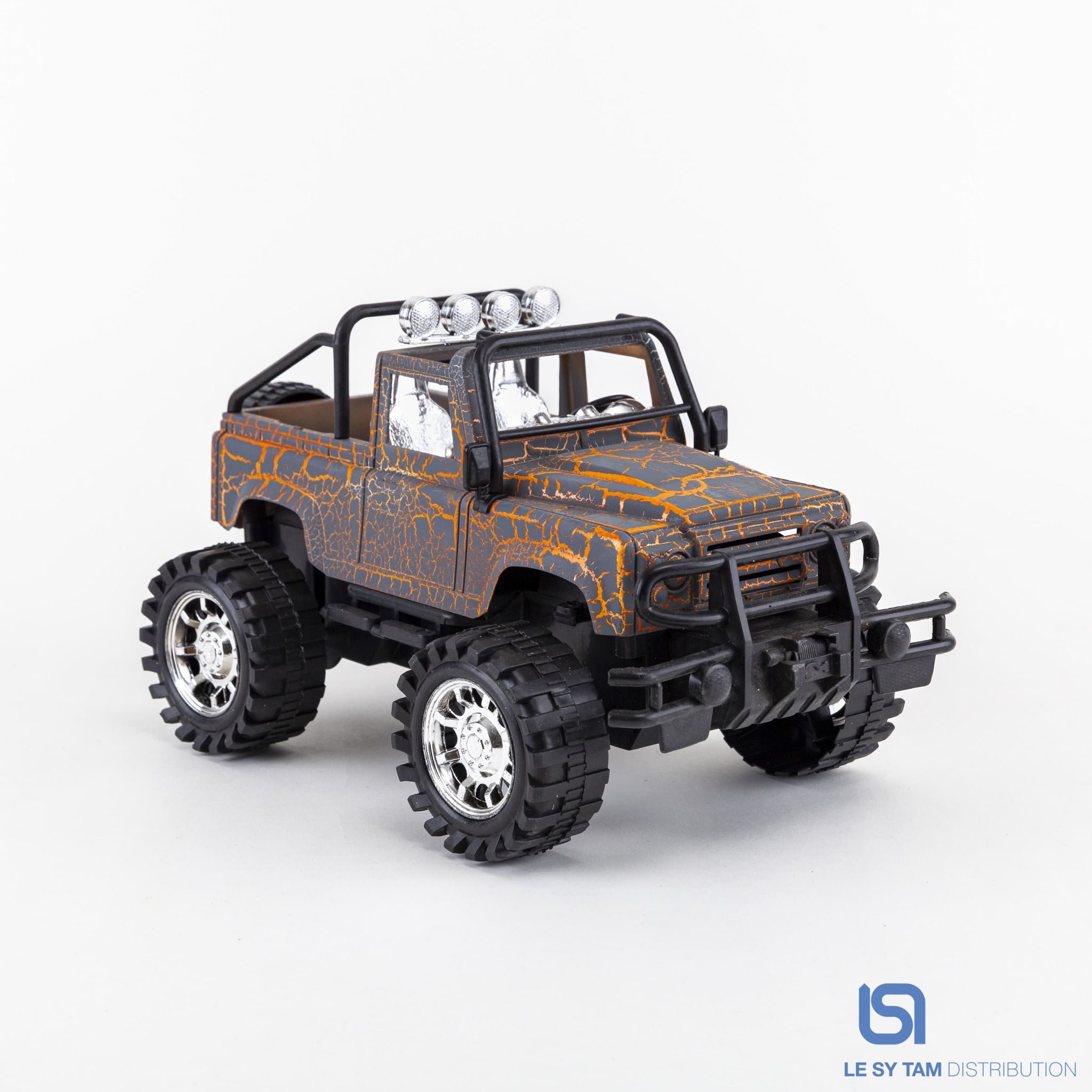 Xe jeep trớn ép kính 55-02B