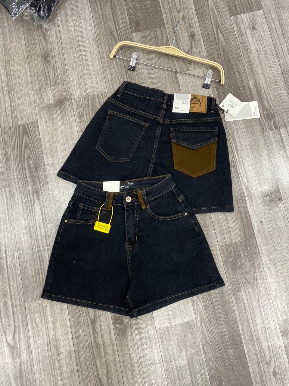  Quần đùi short jeans trắng lưng siêu cao tôn dáng co giãn 4 chiều ôm eo thoải mái mẫu thiết kế HQJeans HQ101 