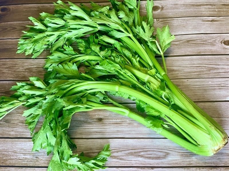 Cần Tây bẹ TPAT (300-350g/túi)