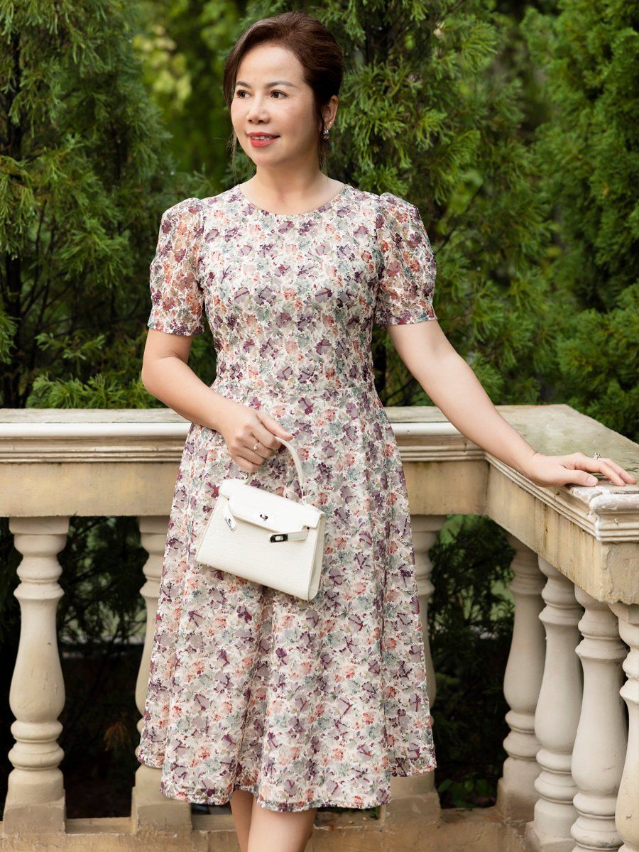 Đầm thun ren 3D Hạnh họa tiết,tay phồng