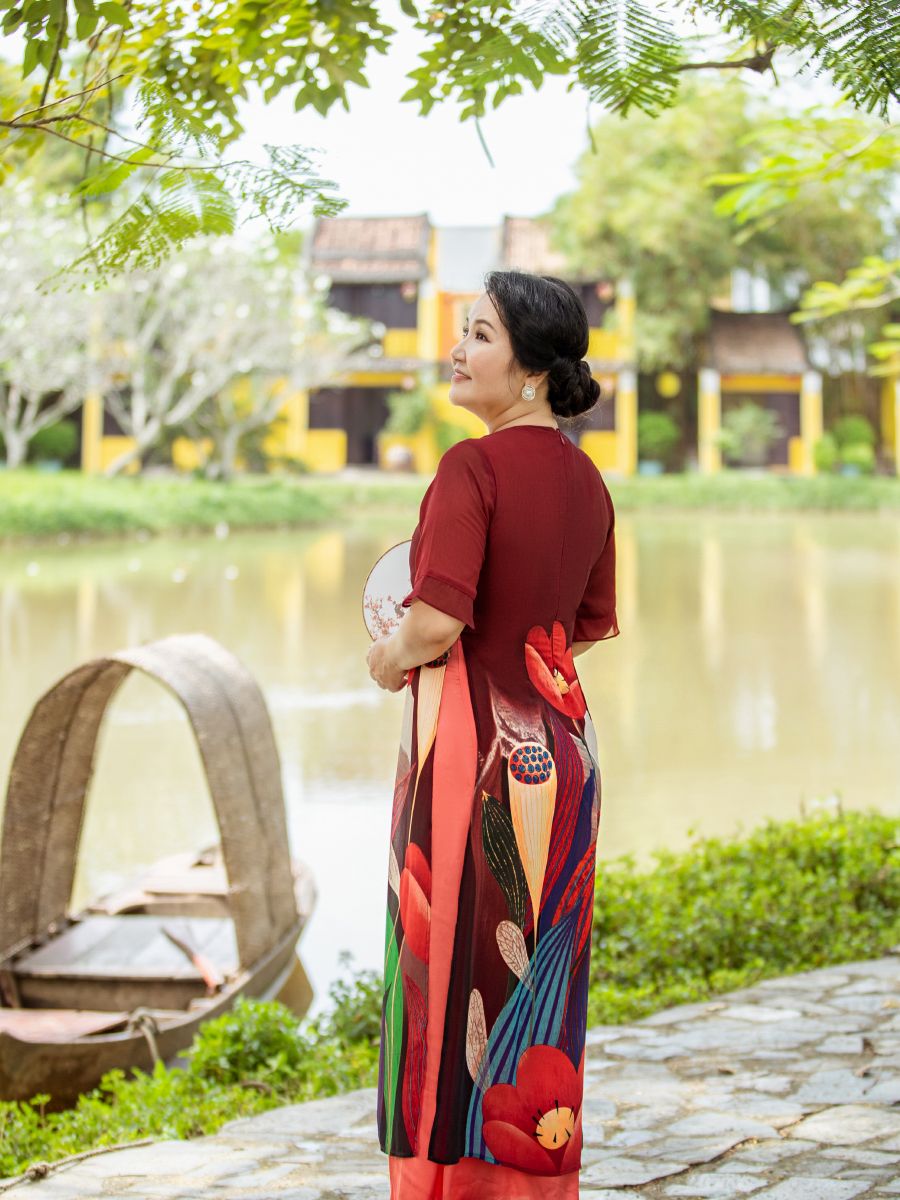 Đầm cổ tròn 2 tà họa tiết, tay loe
