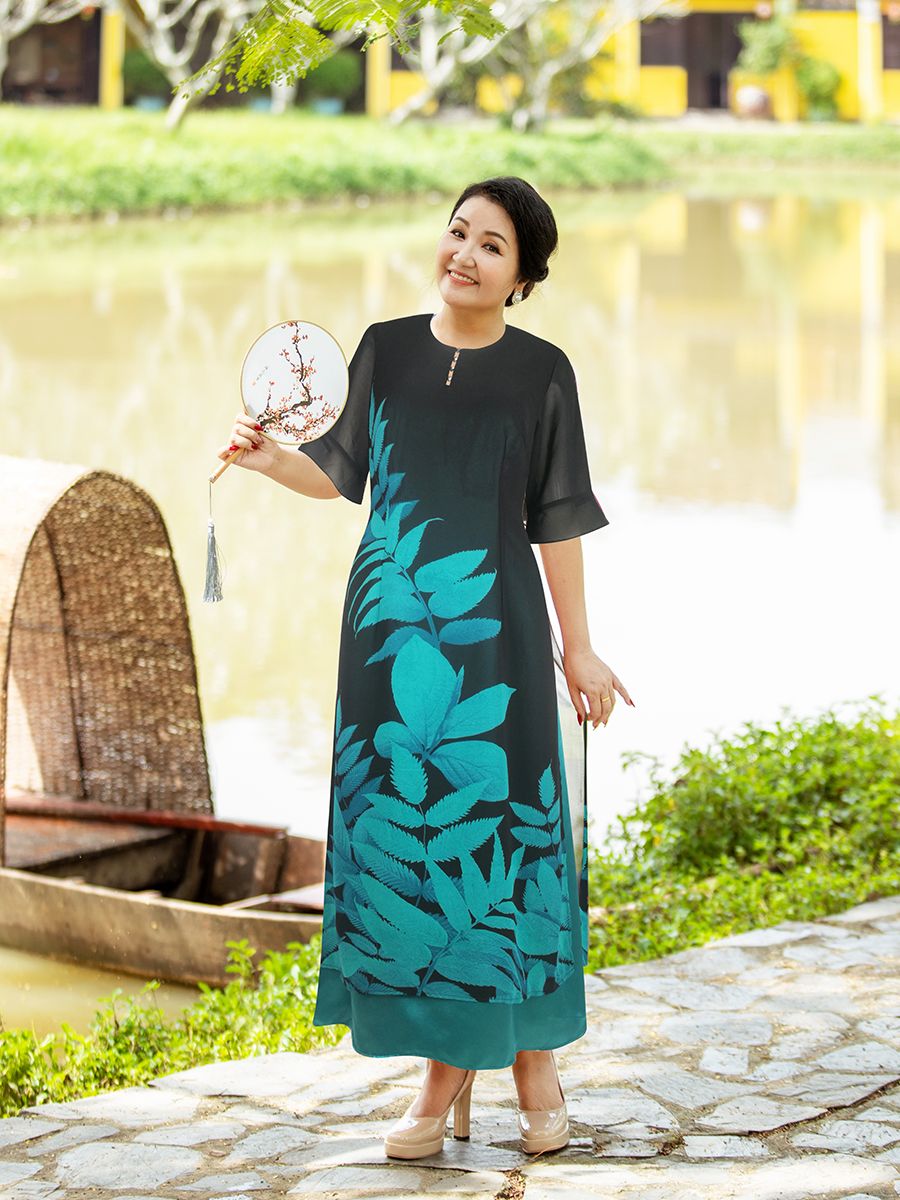 Đầm cổ tròn 2 tà họa tiết, tay loe
