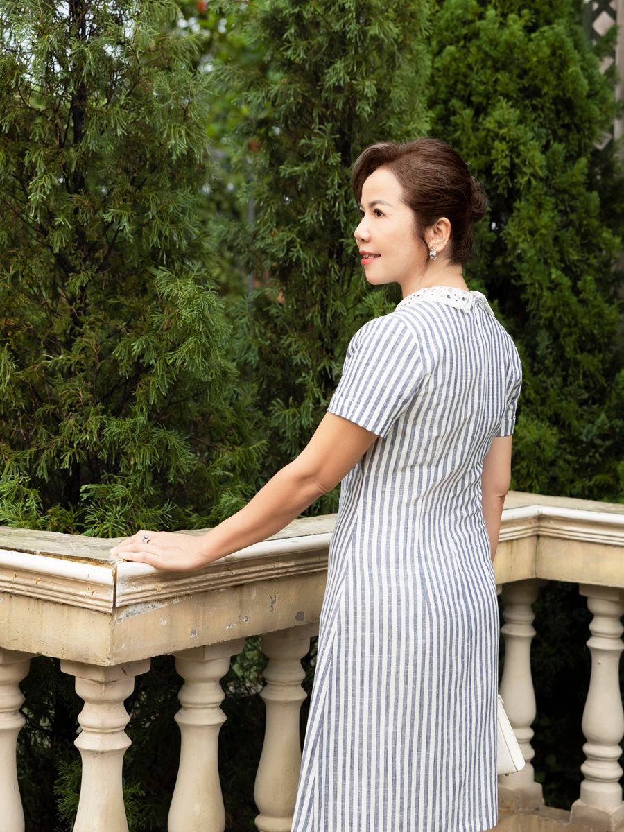 Đầm suông Hạnh cổ ren họa tiết xinh xắn, nữ tính