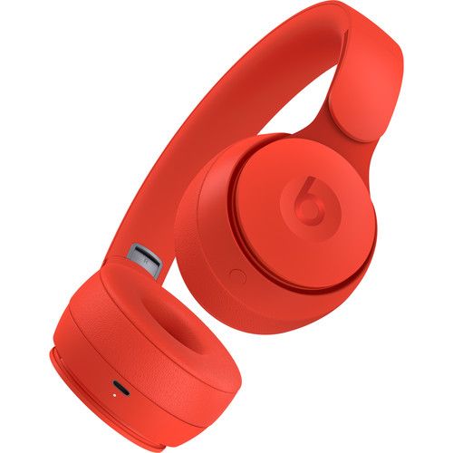 Beats Solo Pro