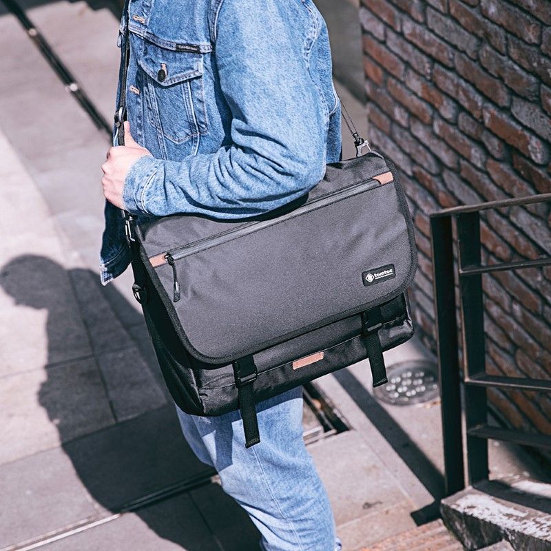Tomtoc Messenger Multi - Function Waterproof 15''
