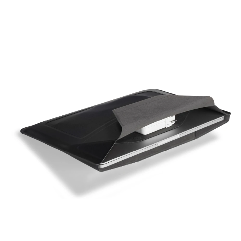 MOFT Carry Sleeve for Macbook 16