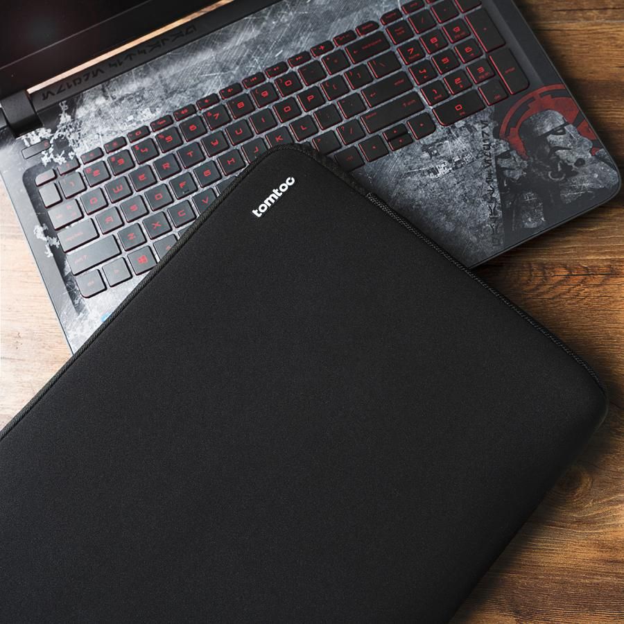 Tomtoc Slim Macbook Pro 13