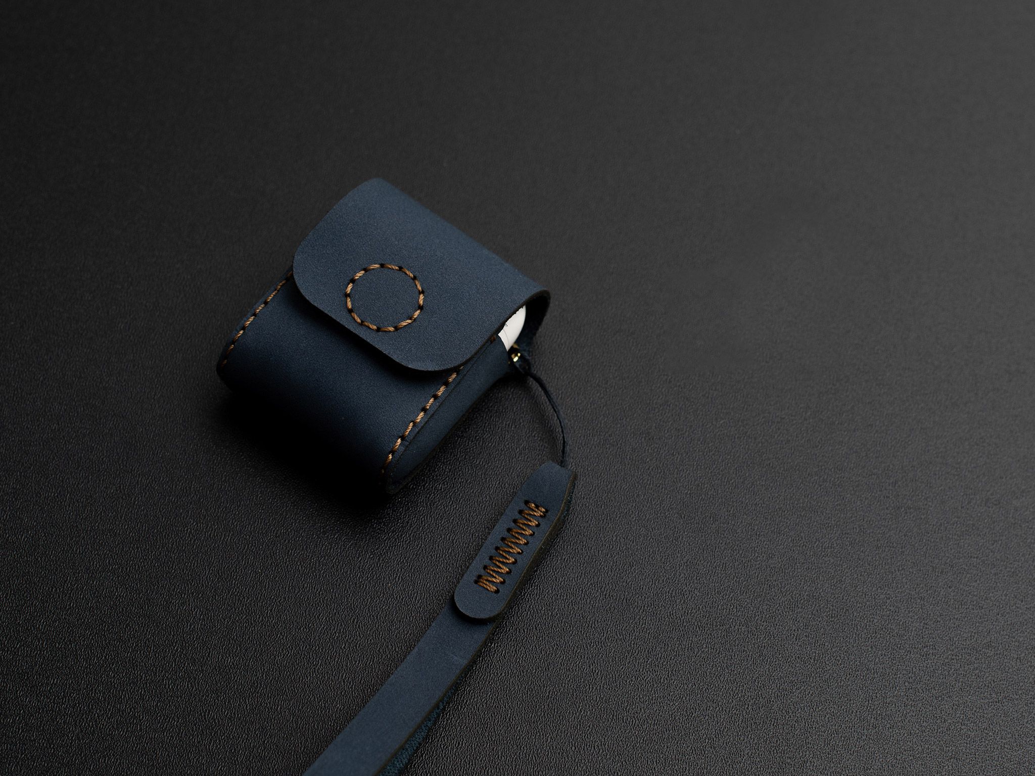 Bao da Khắc Tên AirPods 2