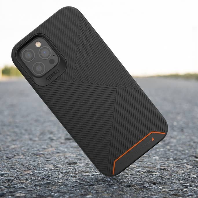 Ốp Gear4 Battersea iPhone 12 | 12 Pro