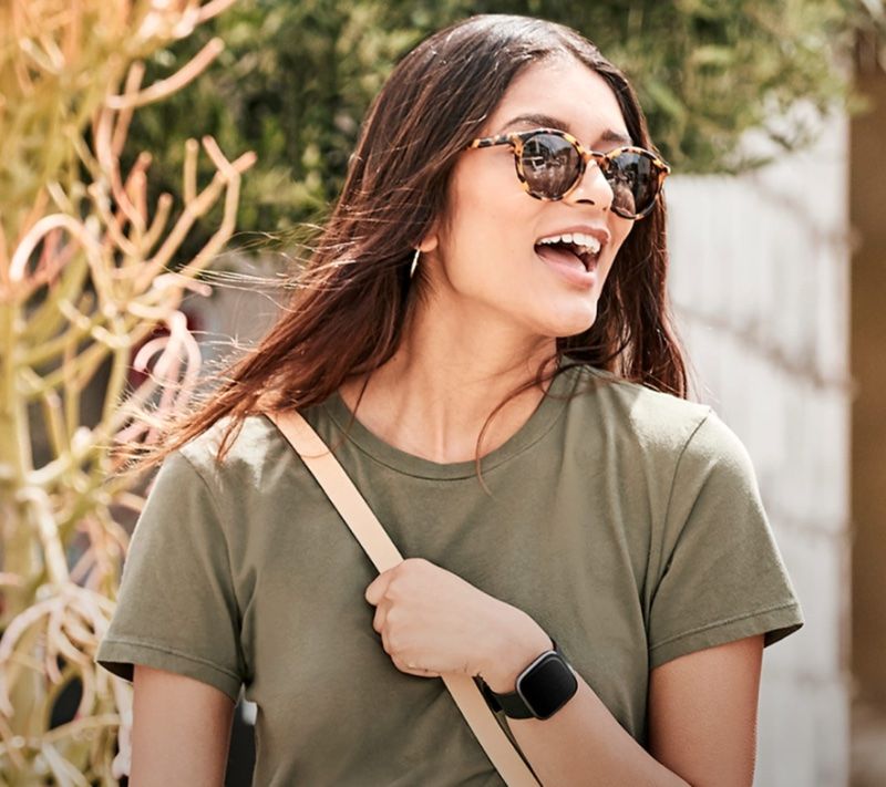 Fitbit Versa 2™