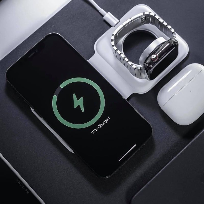 Apple MagSafe Duo Charger