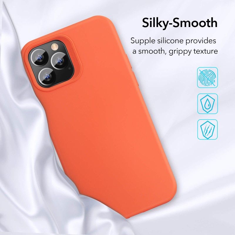 Ốp ESR Cloud Soft Silicone Case iPhone 12 Pro Max