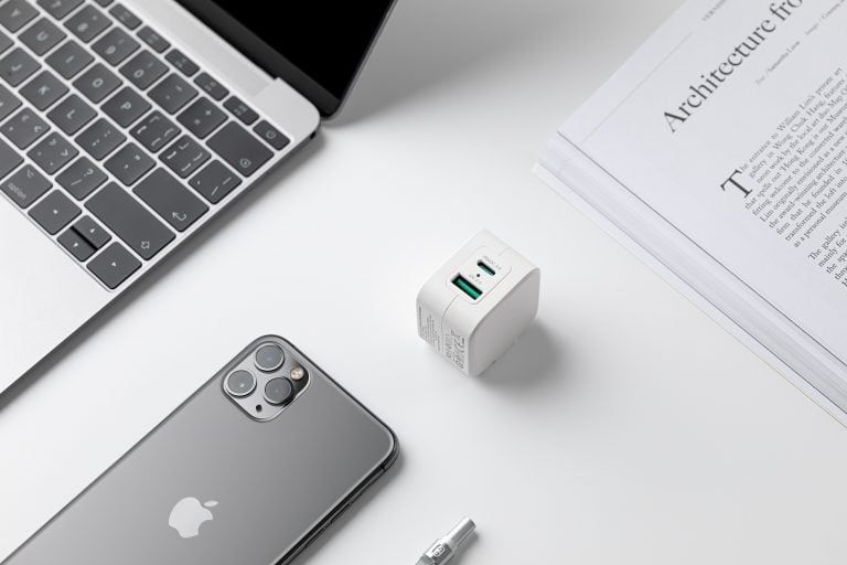 Cục sạc nhanh Innostyle Minigo Pro III Dual PD/QC3.0 20W