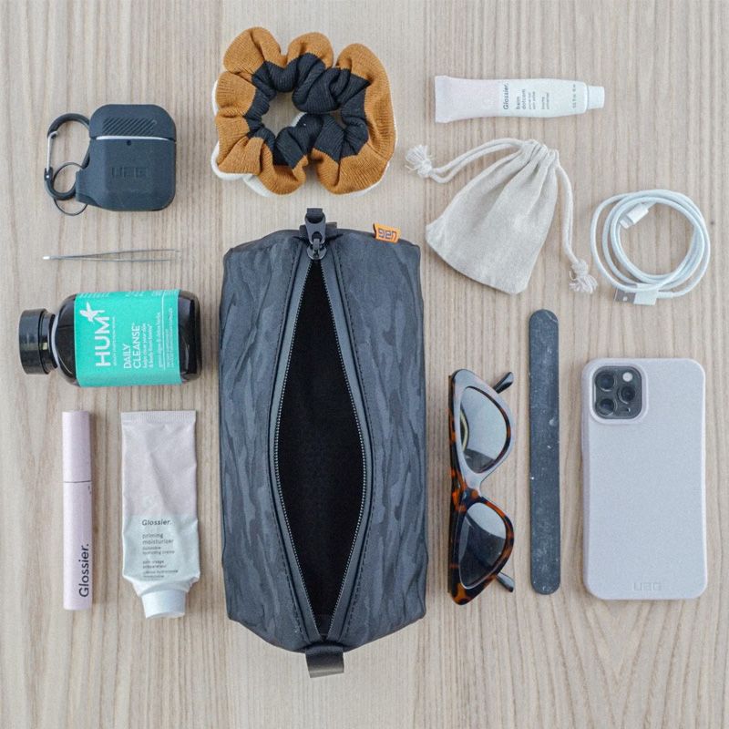 Túi đựng đồ cá nhân chống nước UAG Dopp Kit