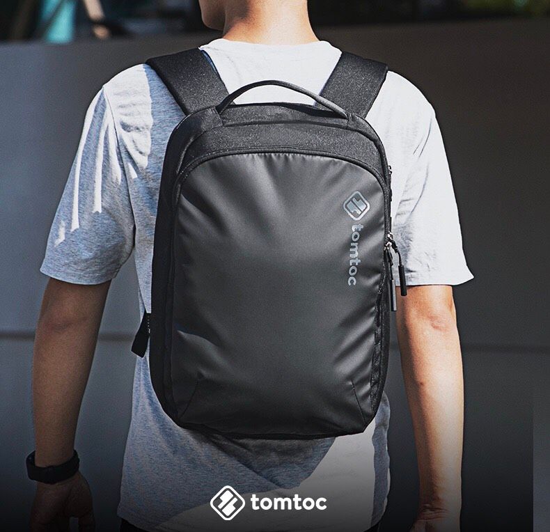 Tomtoc Premium LightWeight Business for Macbook Pro 15