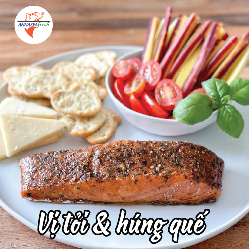 Cá hồi xông khói vị húng quế ngọt và tỏi