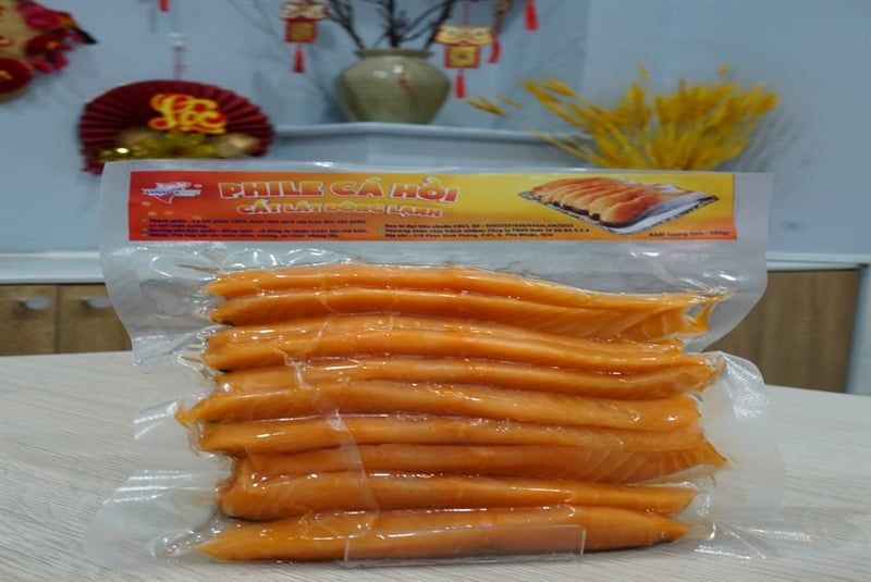 Cá hồi phile cắt lát đông lạnh (túi 500gr)